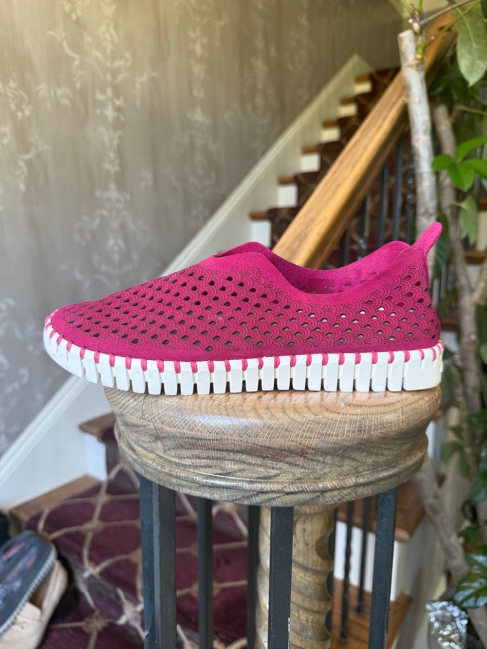 ILSE JACOBSEN ladies slip on Wildberry color shoes, excellent condition euro 39 - Picture 3 of 11